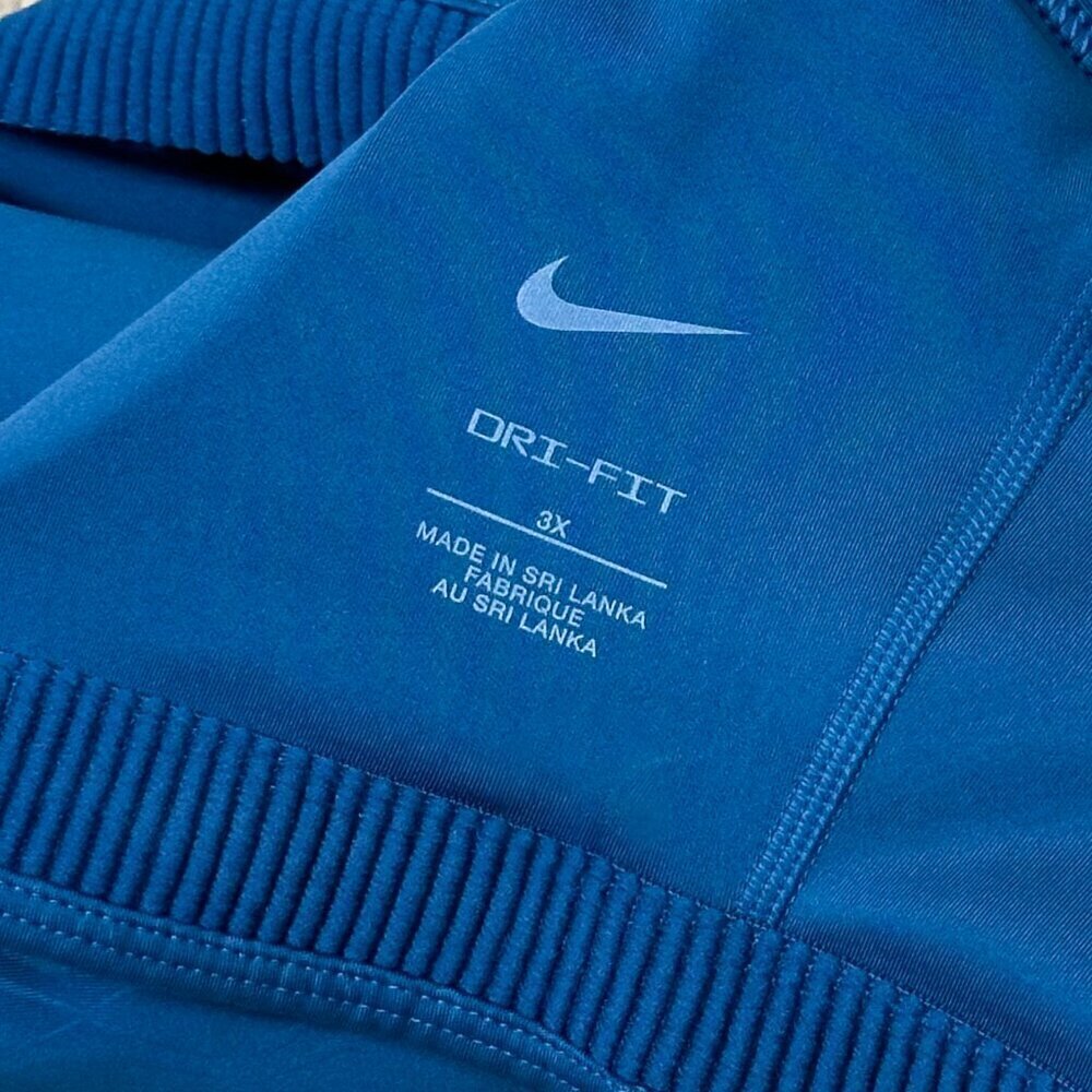 Nike Swoosh Medium-Support 1-Piece Pad Sports Bra (Plus Size) - Picture 6 of 7